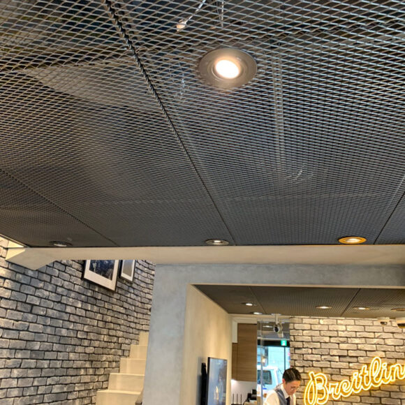 Breitling Watch Shop, Ginza, Japan – Aluminium Mesh Ceilings